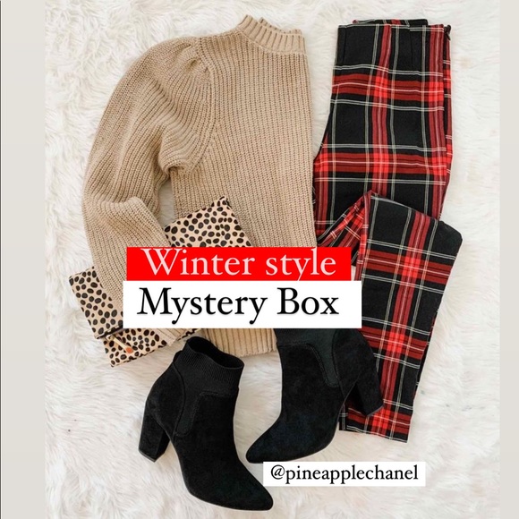 WINTER STYLE MYSTERY BOX 5 PIECES - Picture 1 of 9